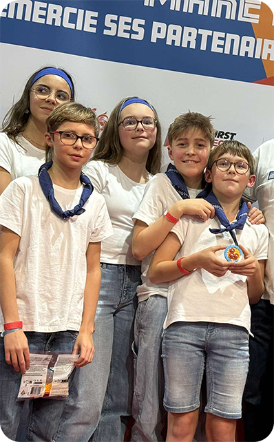 Quelques participant-e-s de l'équipe ABP Robotics.